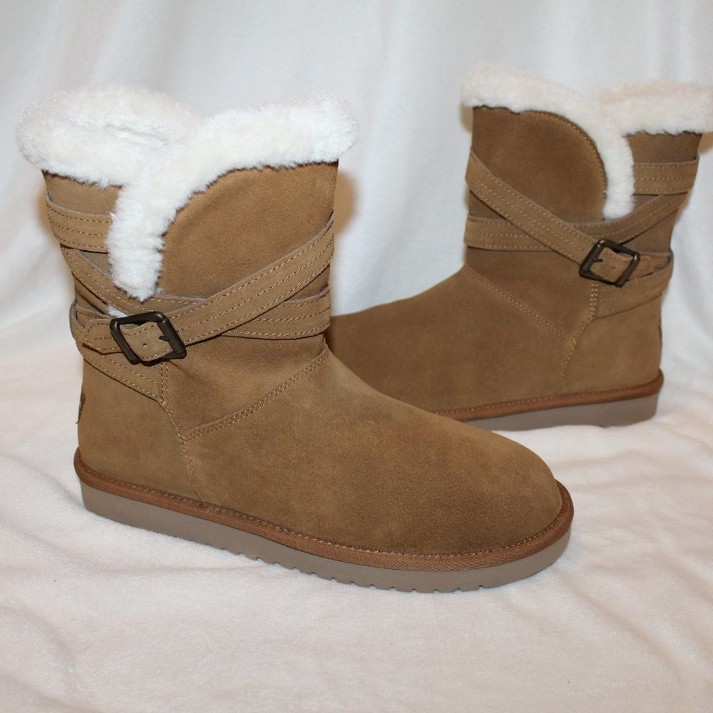 NIB UGG KOOLABURRA CLASSIC SHORT BUCKLE SUEDE BOOTS‎ CHESTNUT